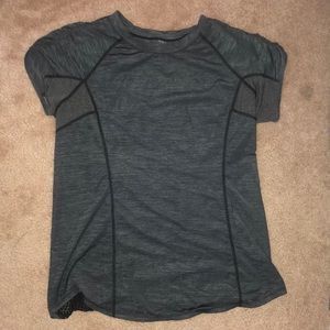 Lululemon size 10 top